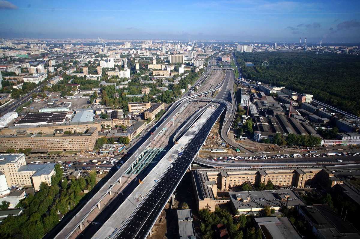 Самые дорогие дороги москвы. Тульская эстакада. Тульская эстакада в Москве. Перовская эстакада. Четвертое транспортное кольцо Москвы.