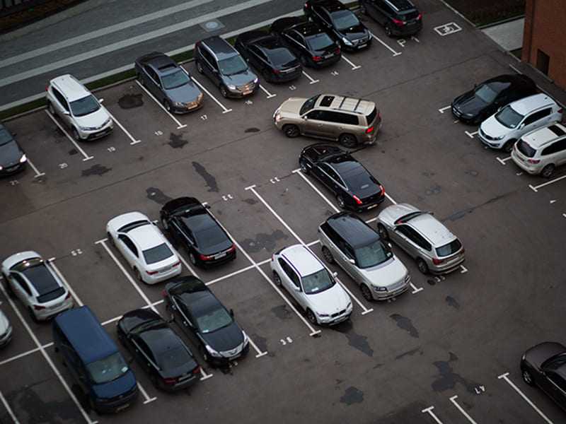 Разметка парковки: правила и стандарты. размер парковочного места