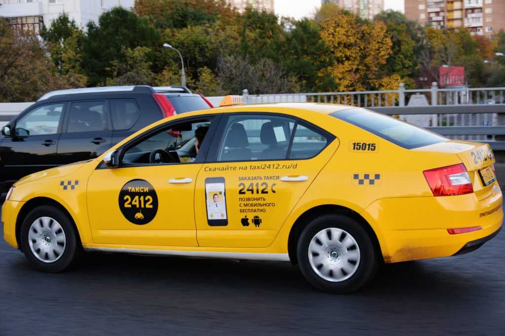 Какие машины подходят для работы в такси без проблем