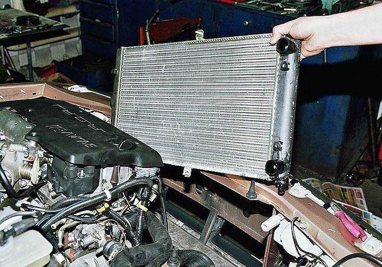 Замена радиатора охлаждения двигателя, снятие и установка своими руками, подробная инструкция описания процесса