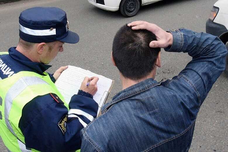 Новые штрафы и полномочия полиции: парламентарии поддержали изменения для водителей