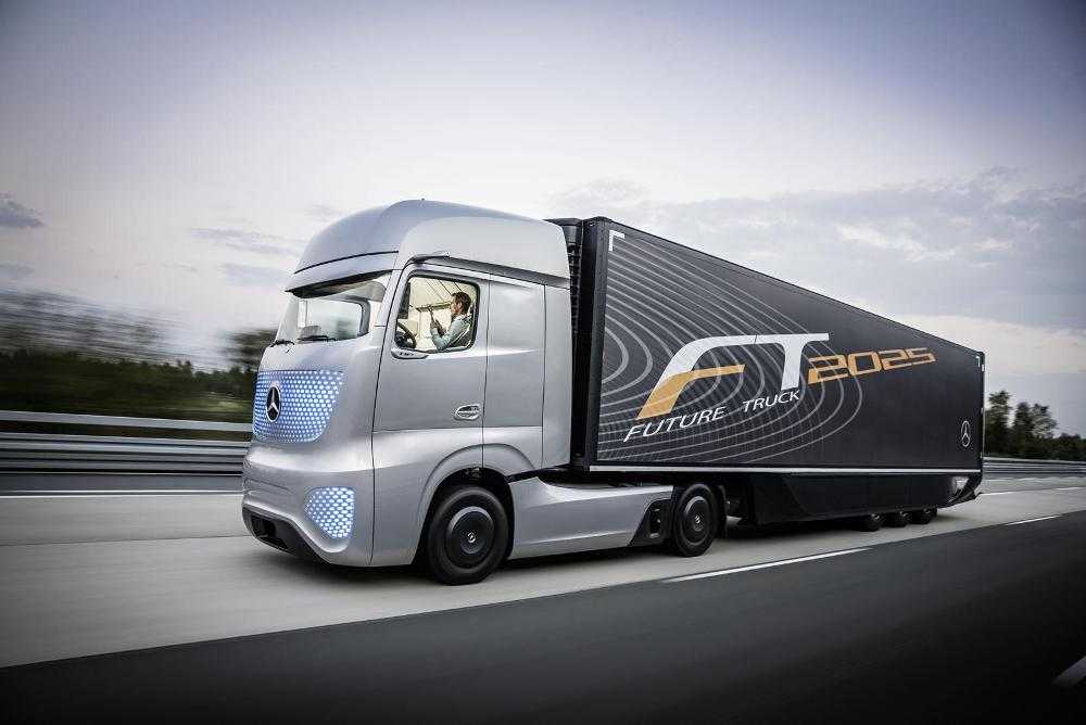 Топ-8: грузовики и автобусы будущего