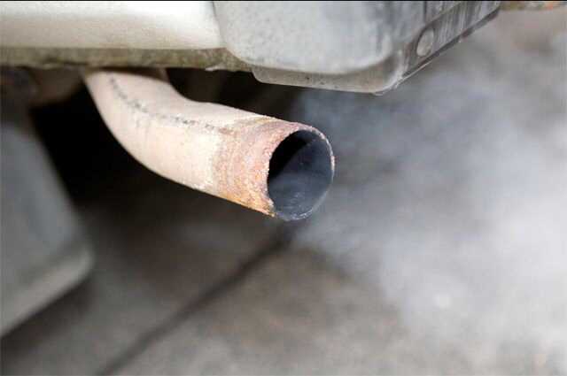 Отравление выхлопными газами автомобиля: основные симптомы, помощь лечение и последствия