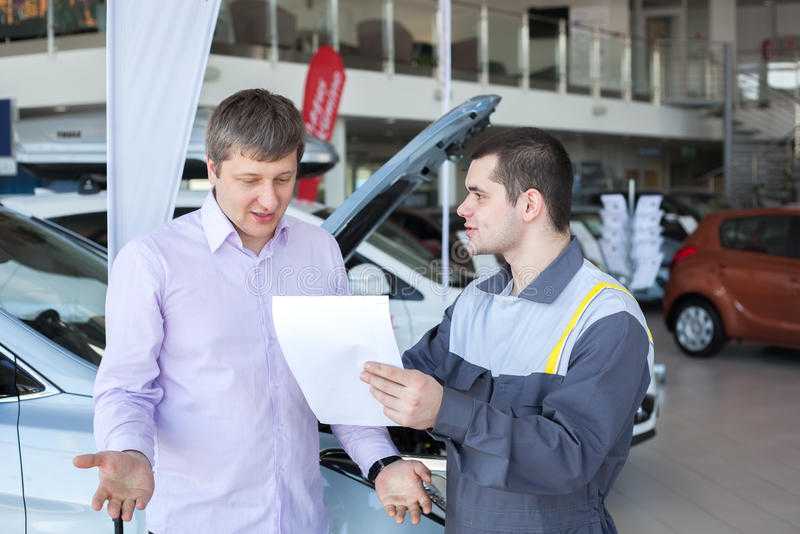 Как правильно принять машину в автосалоне после покупки | eavtokredit.ru