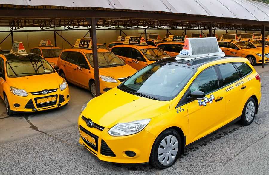 Лучшие машины для работы в такси - самые комфортные и удобные