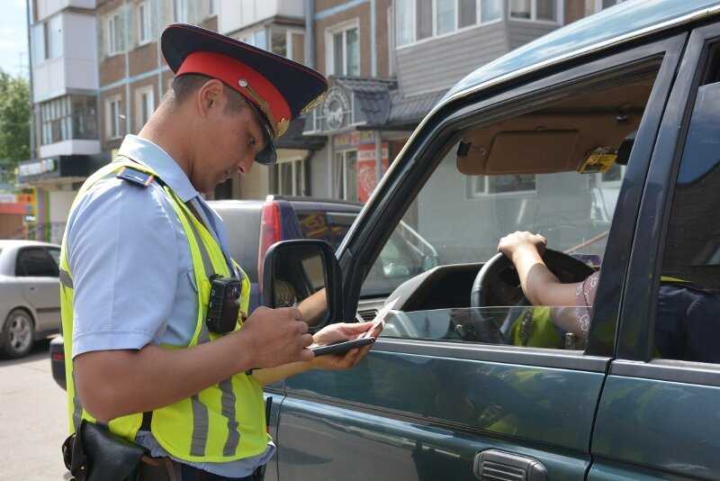 Если остановила патрульная полиция: советы для водителей и полицейских | checkpoint