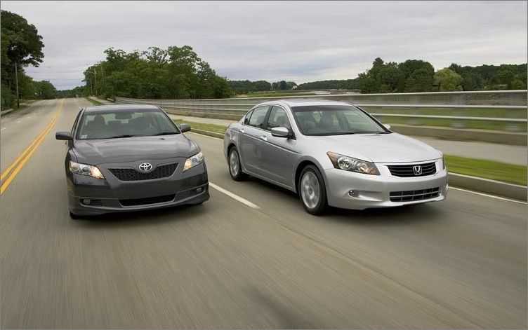 Toyota Camry vs Honda Accord 8. Honda Accord или Тойота Камри. Тойота Камри 40 или Хонда Аккорд 8. Хонда или Тойота. Сравнение хонда и тойота