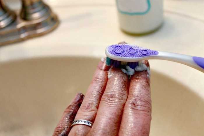 Как отмыть руки после авторемонта: топ-10 лучших средств