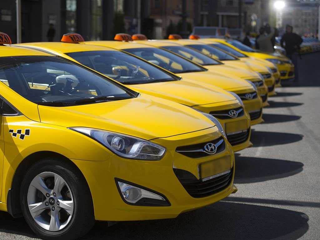 Топ лучших машин для такси в 2021 году - подробный обзор